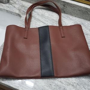 Brown tote